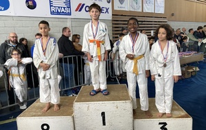 Nino 1er en - de 30kg